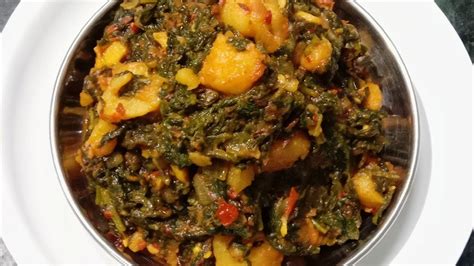 Aaloo Palak Ki Healthy Sabji Easy And Delicious Potato Palak Recipe