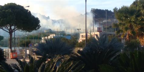 Vasto Incendio Sulla Collina Di San Benedetto Youtvrs