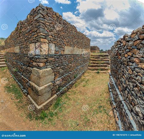 Dungur - Ruins Of The Palace Of The Queen Sheba At Stock Image ...