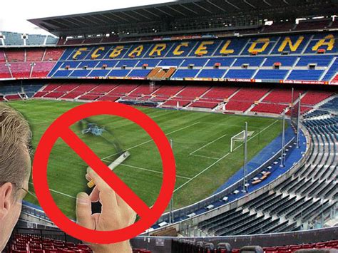 Socios Del Barça Podrían Convertir El Camp Nou En Un Espacio Sin Humo