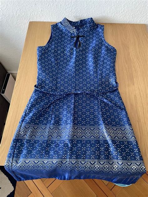 Robe Thaïlandaise Bleue Kaufen auf Ricardo