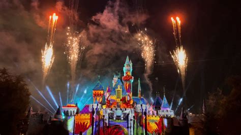 Photos Videos Wondrous Journeys Nighttime Spectacular Premieres At