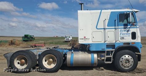 1986 Freightliner Flt 64t Semi Truck In Stockton Ks Item Il9019 Sold