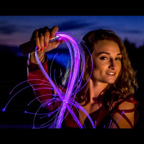 Fiberflies Pixelwhip Rev The Best Led Fiber Optic Dance Whip Flowtoys