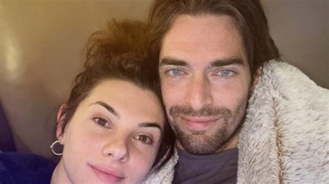 Photo Exclusif Camille Lacourt Et Sa Compagne Alice Detollenaere