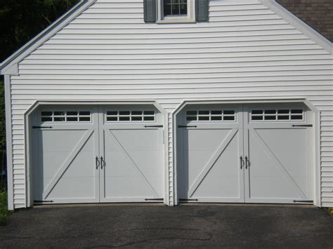 Courtyard 165t Stockton Glass Spear Hardware