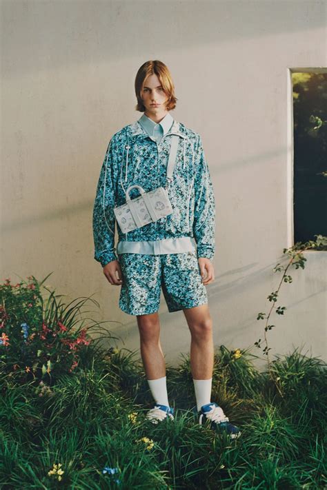 Louis Vuitton Pre Fall 2023 Men RUNWAY MAGAZINE Official