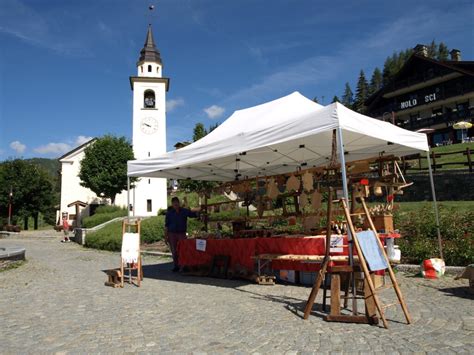 Cosa Fare In Valle D Aosta A Chamois Il 14 Luglio Va In Piazza L