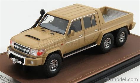 GLM MODELS GLM300702 Scala 1 43 TOYOTA LAND CRUISER FJ79 MTD 6X6 PICK