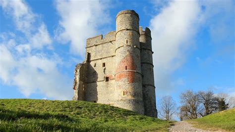 NEWBURY, UK. JANUARY 15 2014. Castle & Cloudy Sky Timelapse (B & W ...