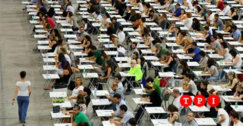 Scuola Al Via I Concorsi Per Lassunzione Di 30mila Docenti