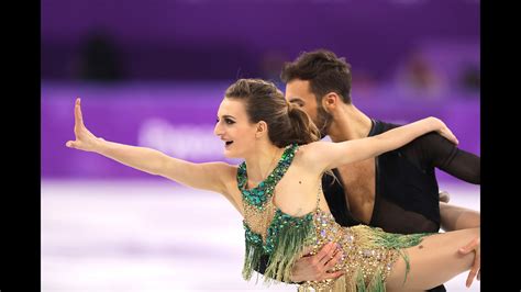 PHOTOS Gabriella Papadakis S Wardrobe Malfunction 11alive