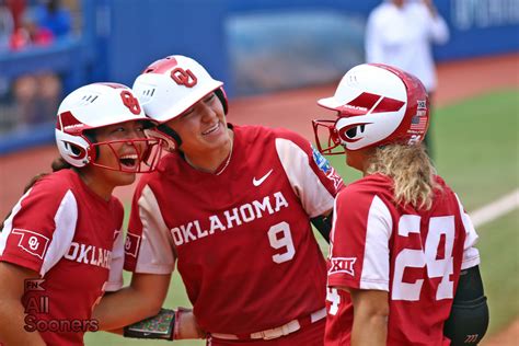 Ou Softball Oklahoma Dominates All Big 12 Teams Sports Illustrated