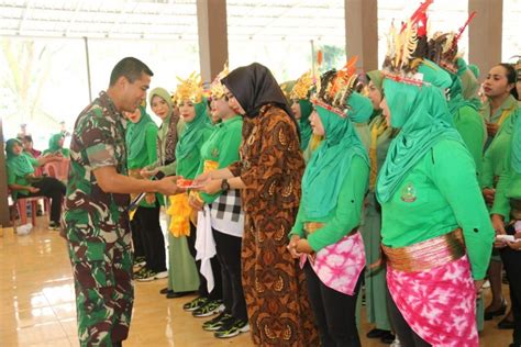 Persit Yonif Raider 514 Kostrad Ikut Memeriahkan Lomba HUT Persit Ke 73