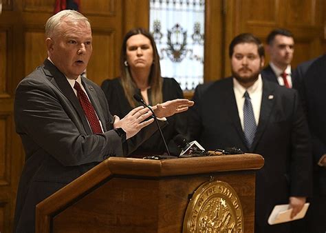 Arkansas Governor Backs Bill That Would Charge Drug Dealers With Murder For Lethal Overdoses