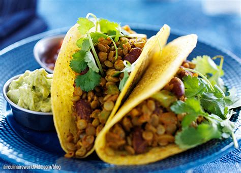 National Crunchy Taco Day - Air Culinaire Worldwide