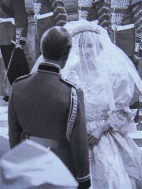 Pin By Zara On Queen Of Hearts Princess Diana Wedding Charles And