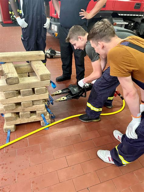 Feuerwehr Neustadt an der Weinstraße Freiwillige Feuerwehr