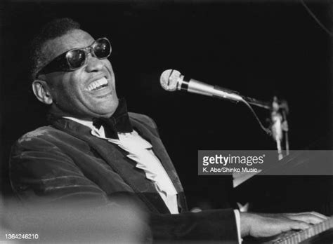 Ray Charles Piano Photos And Premium High Res Pictures Getty Images