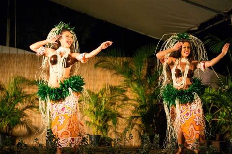 Oahu: Diamond Head Luau | GetYourGuide