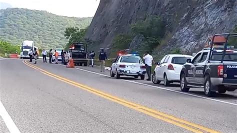 Dos Migrantes Ecuatorianos Mueren En Accidente En M Xico