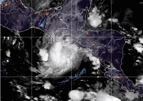 Tormenta Tropical Pilar Se Aleja De Honduras Dejando Lluvias En