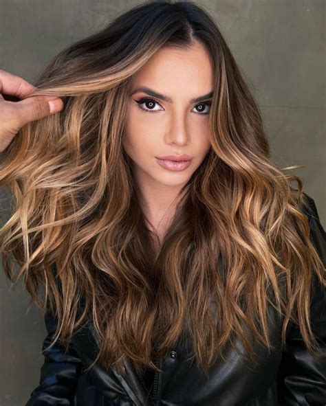 40 Best Money Piece Hair Trend Ideas For 2024 Hair Adviser Brown Hair Balayage Brunette