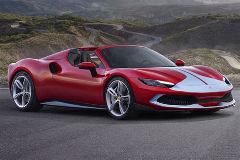 2023 Ferrari 296 GTS revealed | CarExpert