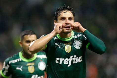 Raphael Veiga Pode Atingir Marca De Dudu Em Jogo Do Palmeiras Hoje No