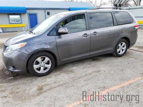 Report 5TDKK3DC7DS387741 TOYOTA SIENNA 2013 GRAY GAS Price And Damage