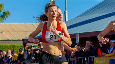 Zoe Buckman Wins Leonora Golden T Elite Mile Womens Race