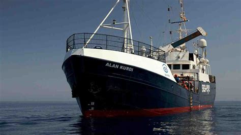 Alan Kurdi Rotta Verso L Italia Con 64 Migranti A Bordo