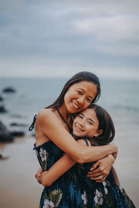 Top Mom And Daughter Photo Ideas Poses Flytographer