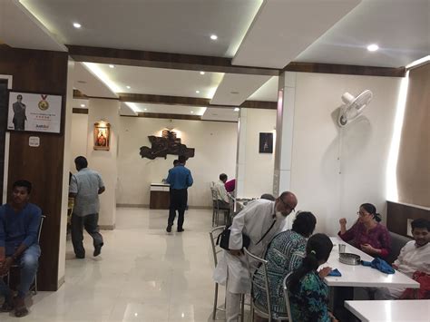 Vrindavan Dining Hall Chhatrapati Sambhaji Nagar Restaurant Reviews