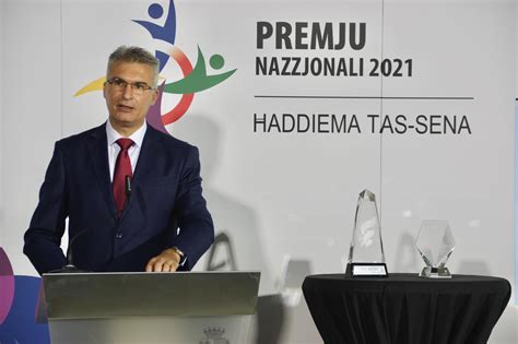 Jinfetħu N Nomini Għall Premji Nazzjonali Tal Ħaddiema Tas Sena 2021