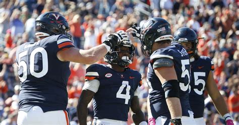 How To Watch Virginia Football Vs 10 North Carolina Streaking The Lawn