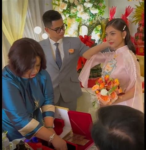 Quang H I S P L Y V D N B N G I C Hot Girl Gi Ra Sao