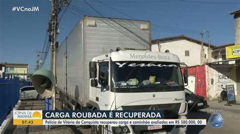 Caminhoneiro Assaltado E Suspeitos Levam Ve Culo E Carga Avaliados Em