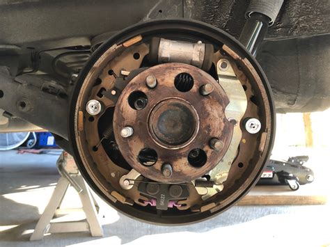 Rear Brakes Drum 196k On Original Pads Problem Toyota Sienna