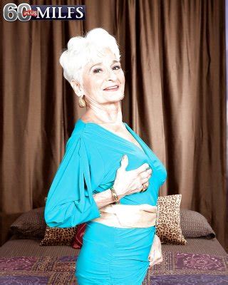 Mature With Saggy Tits Hattie Appears Naked And Horny As Fuck Porn Pictures XXX Photos Sex