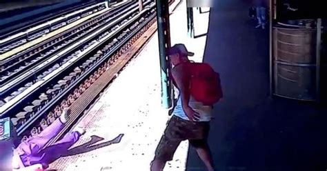 Bronx Man Theodore Ellis Arrested For Pushing Woman Onto New York City Subway Tracks The New