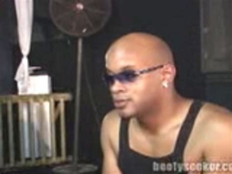 Total Package Shows Off Sexy Ass XXX Dessert