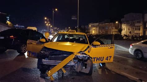 Bayrampaşa TEM bağlantı yolunda zincirleme trafik kazası 4 yaralı Sözcü