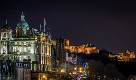 4k Edinburgh Castle Edinburgh Scotland Castles Fountains