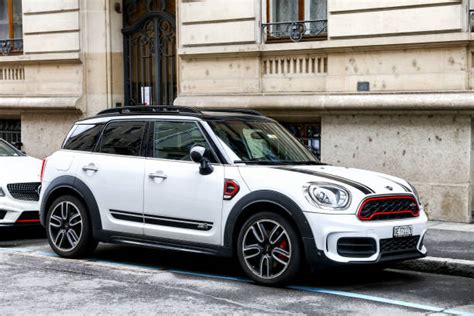 Mini Countryman Off Road Stock Photos, Pictures & Royalty-Free Images ...