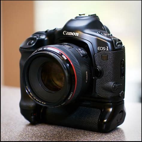 Canon Eos 1v Hs Film Body Newest Additon To The Camera Bag Flickr