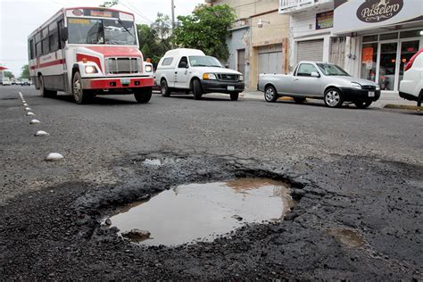 El Heraldo De Veracruz Con Baches Más Del 35 De Calles En Veracruz