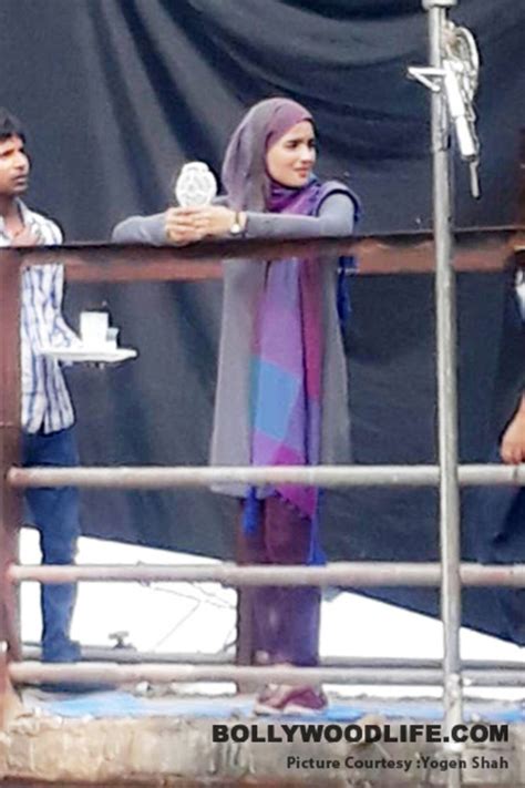 Leaked: Alia Bhatt's first look from Gully Boy will make it difficult