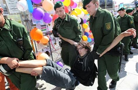 Fotostrecke Stuttgart Polizei Es Wurden Grenzen Berschritten