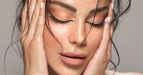 4 Of The Best Winged Eyeliner Tips Straight From An Expert Marie
